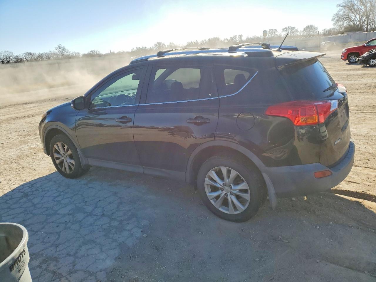2014 TOYOTA RAV4 LIMITED photo 2