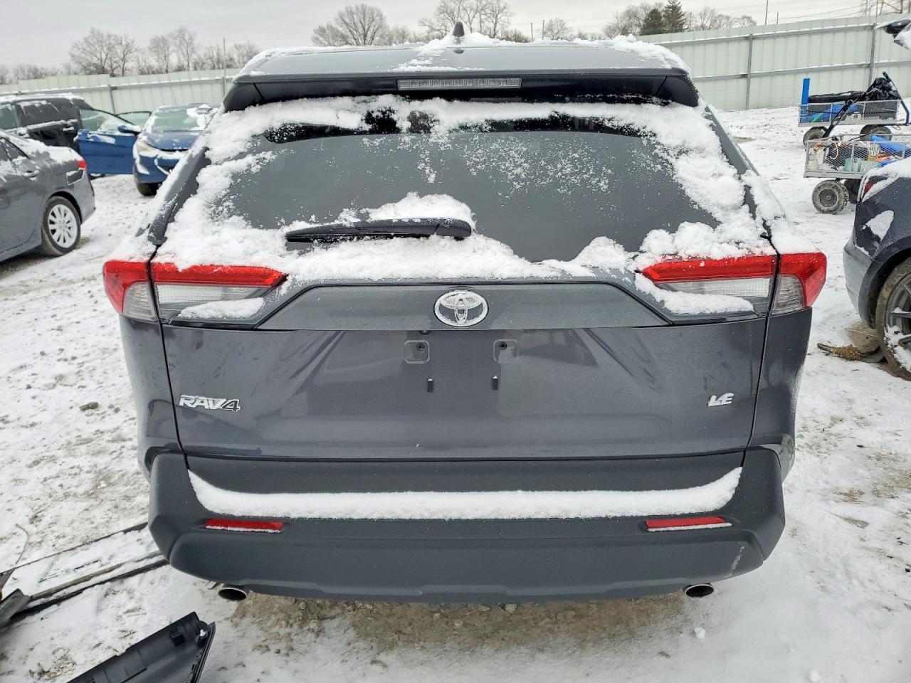 2025 TOYOTA RAV4 LE photo 6