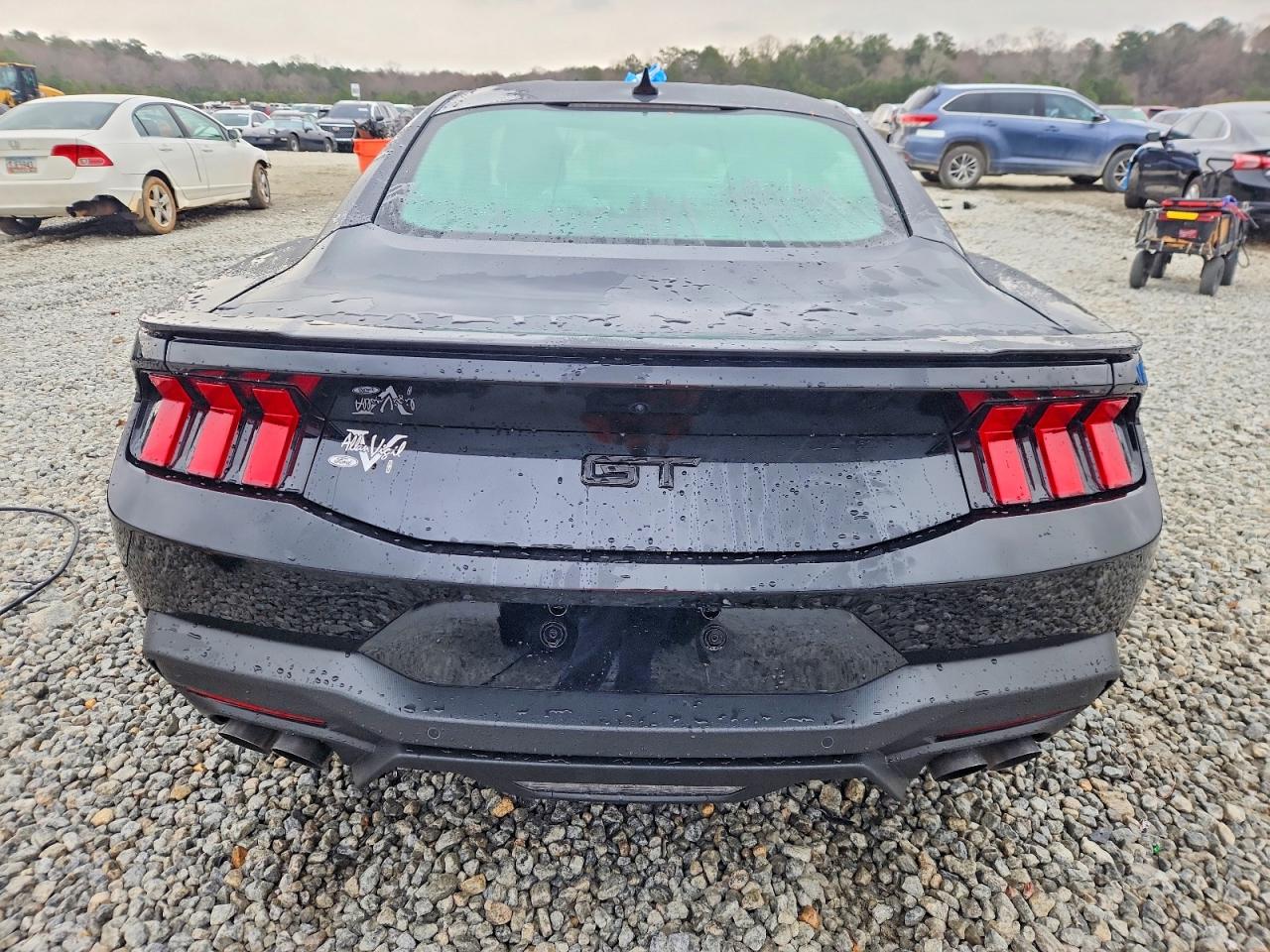 2025 FORD MUSTANG GT photo 6