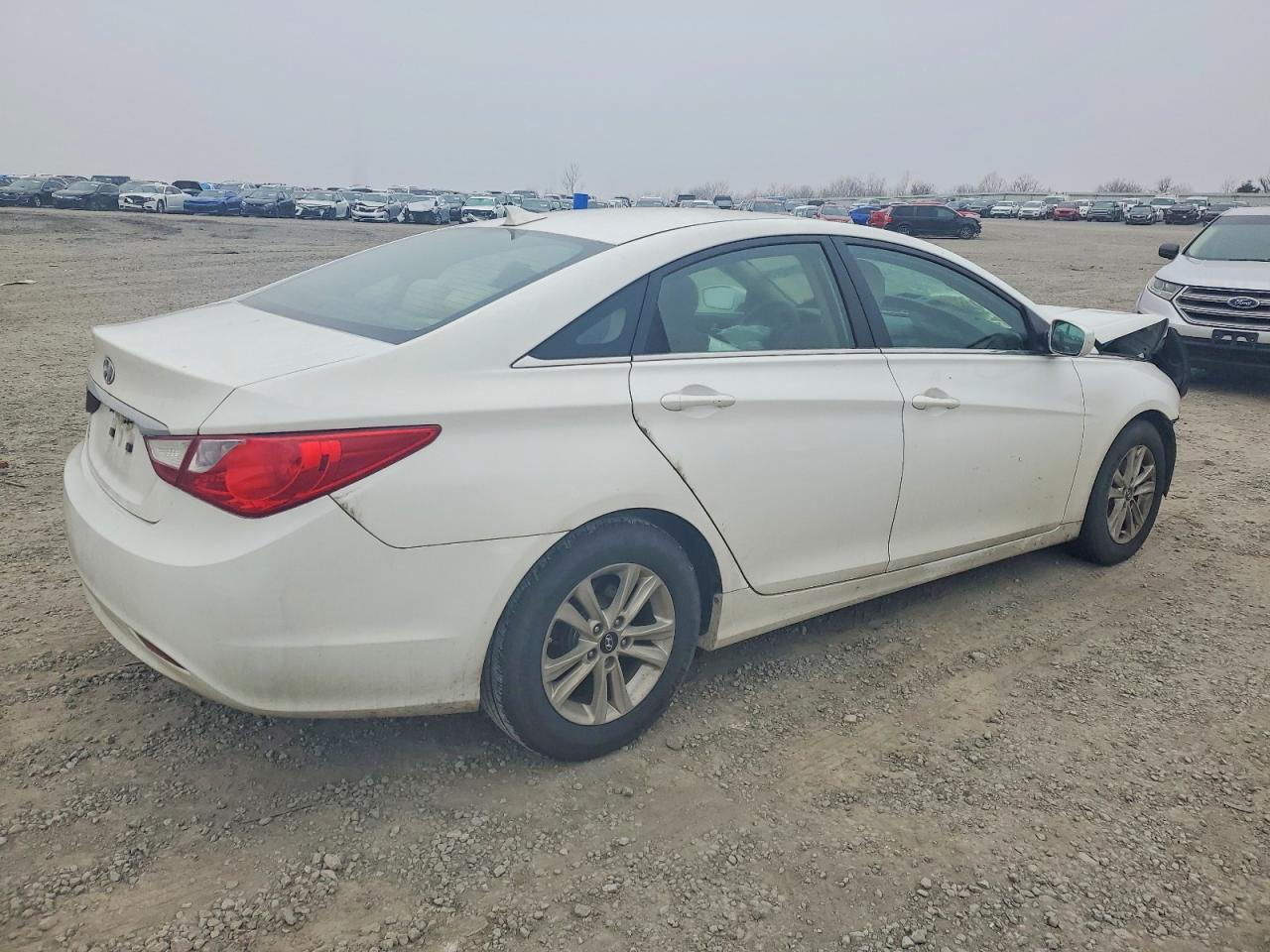 2013 HYUNDAI SONATA GLS photo 3