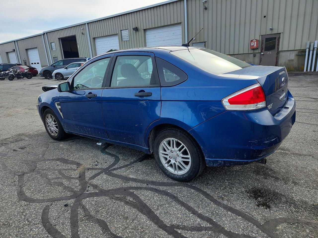 2008 FORD FOCUS SE photo 2