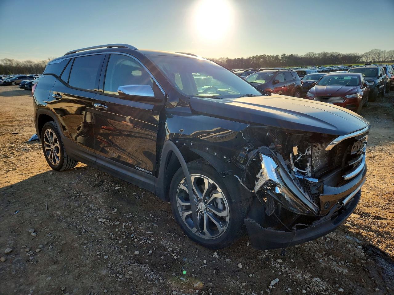 2019 GMC TERRAIN SLT photo 4