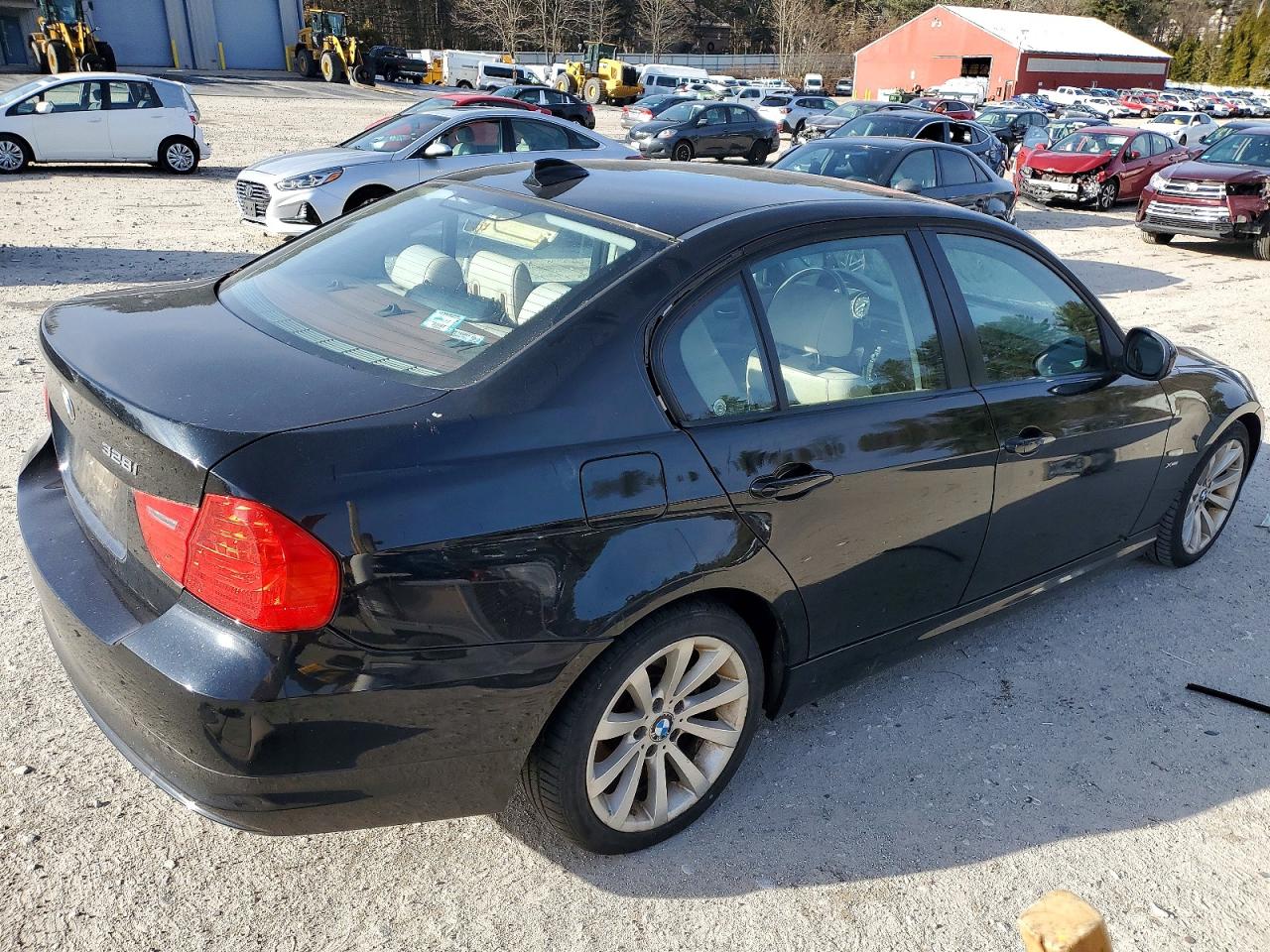 2011 BMW 328 XI SULEV photo 3