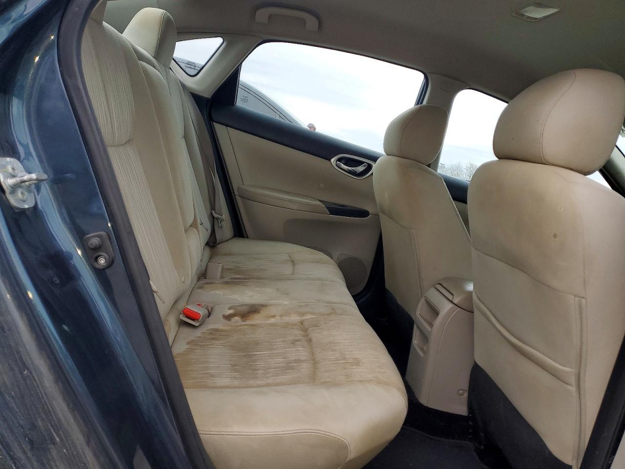 2016 NISSAN SENTRA photo 19