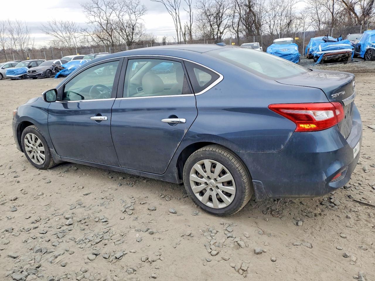 2016 NISSAN SENTRA photo 3