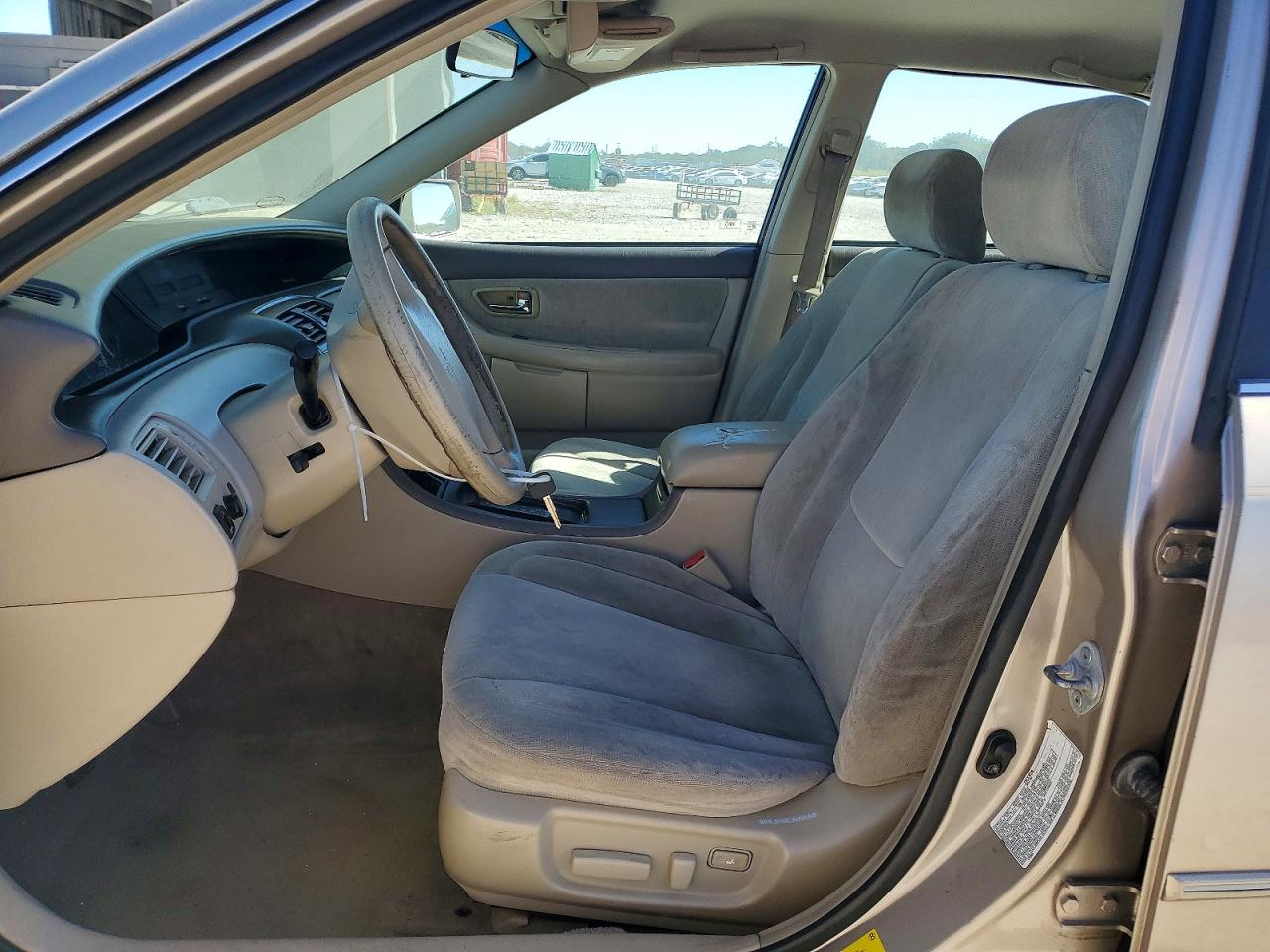 2000 TOYOTA AVALON XL photo 7