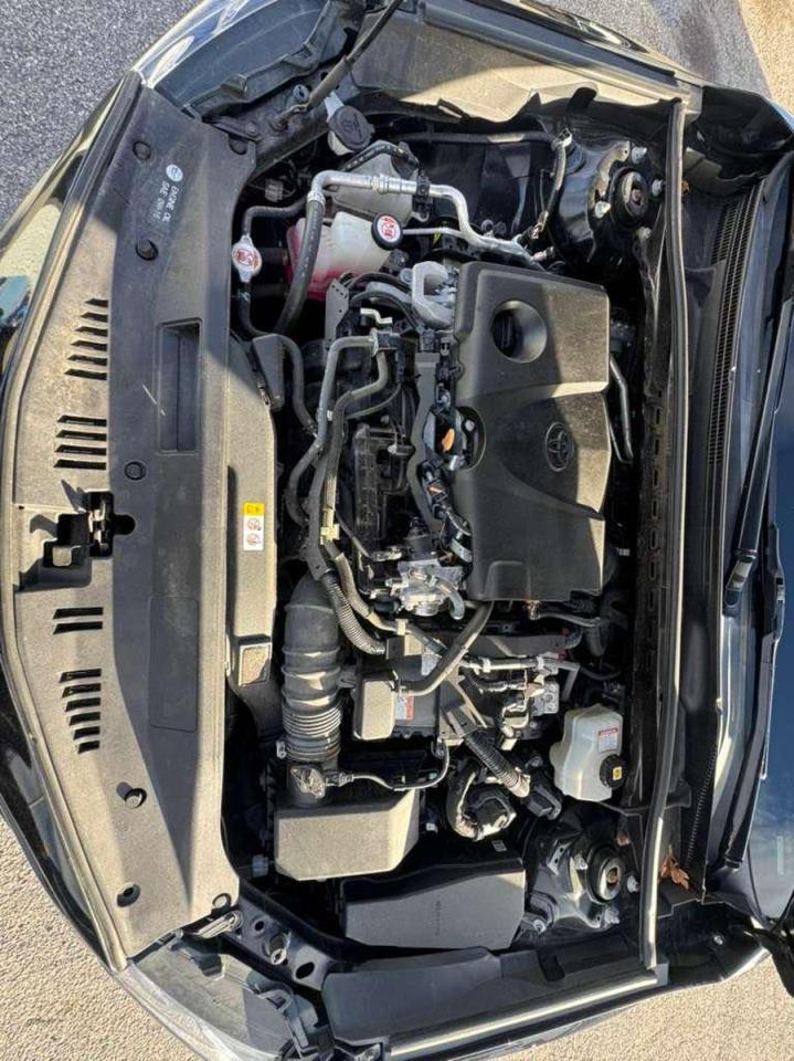 2021 TOYOTA CAMRY SE photo 7