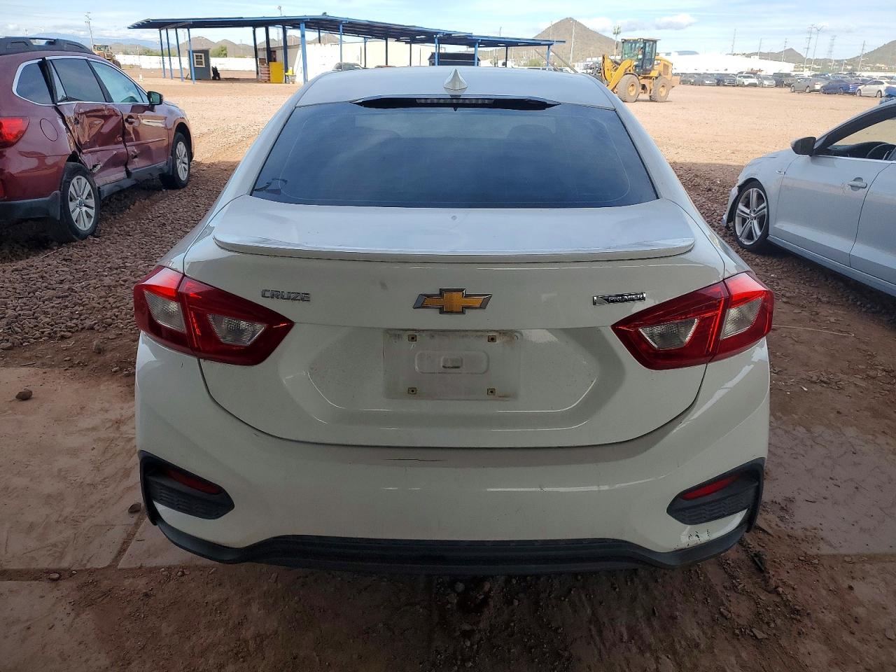 2016 CHEVROLET CRUZE PREMIER photo 6