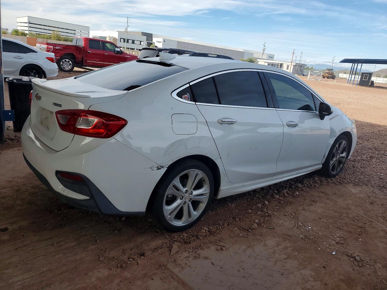 2016 CHEVROLET CRUZE PREMIER photo 3