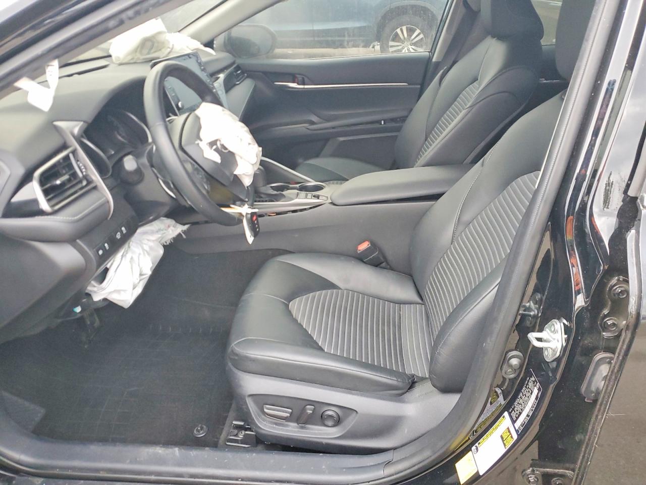 2023 TOYOTA CAMRY SE NIGHT SHADE photo 7