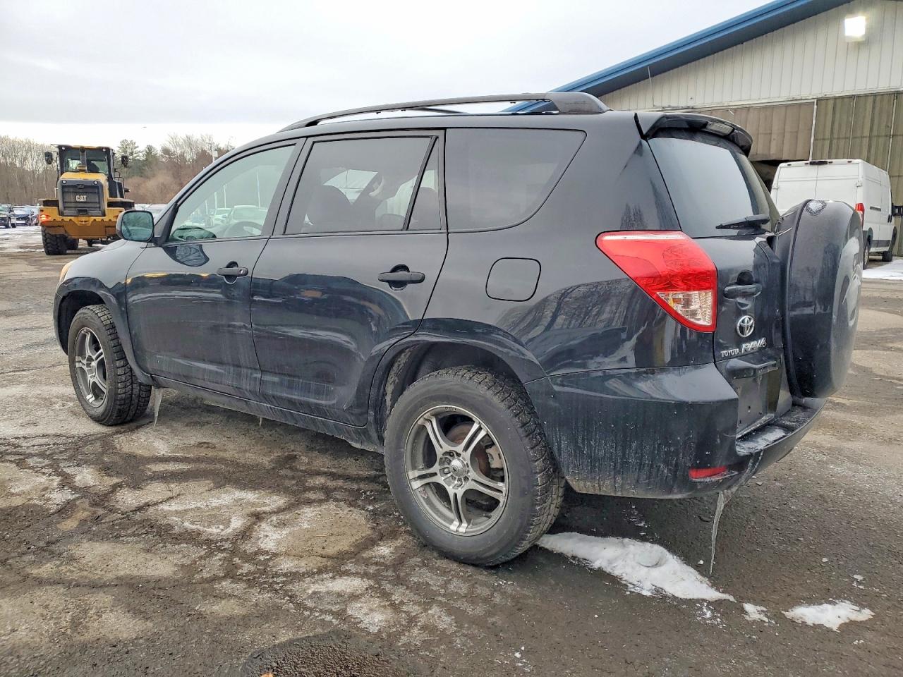 2007 TOYOTA RAV4 photo 2
