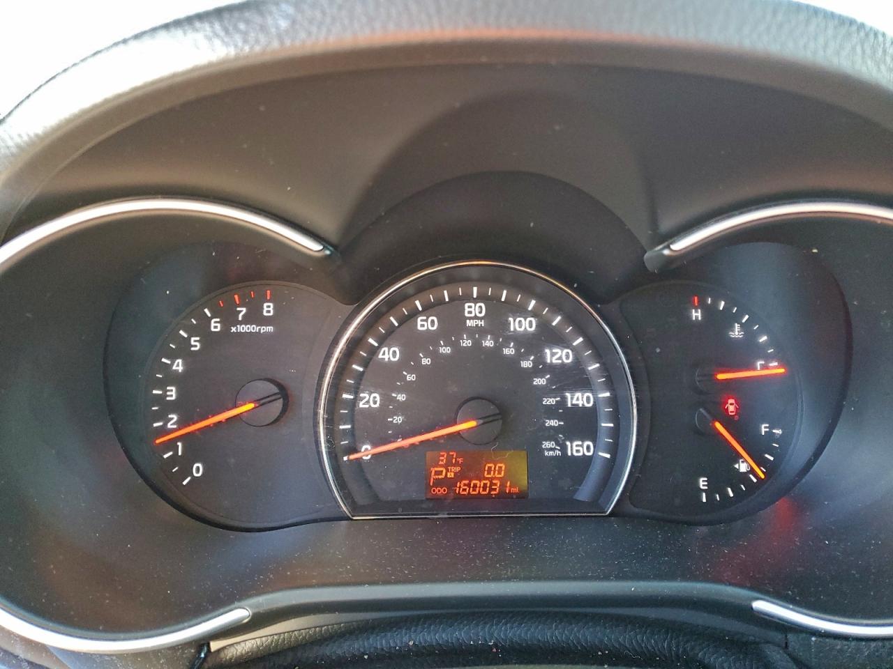 2015 KIA SORENTO LX photo 9