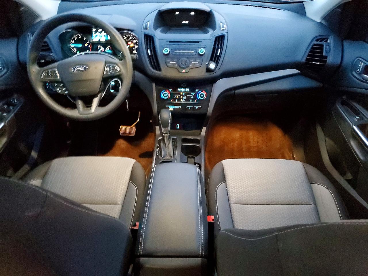 2018 FORD ESCAPE SE photo 8