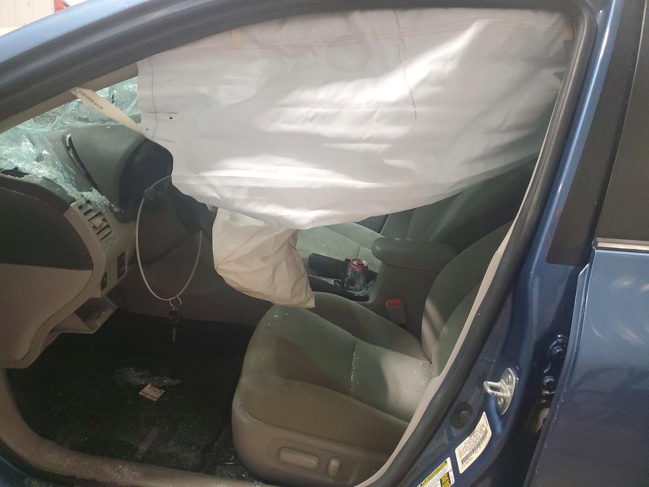 2013 TOYOTA COROLLA BASE photo 7