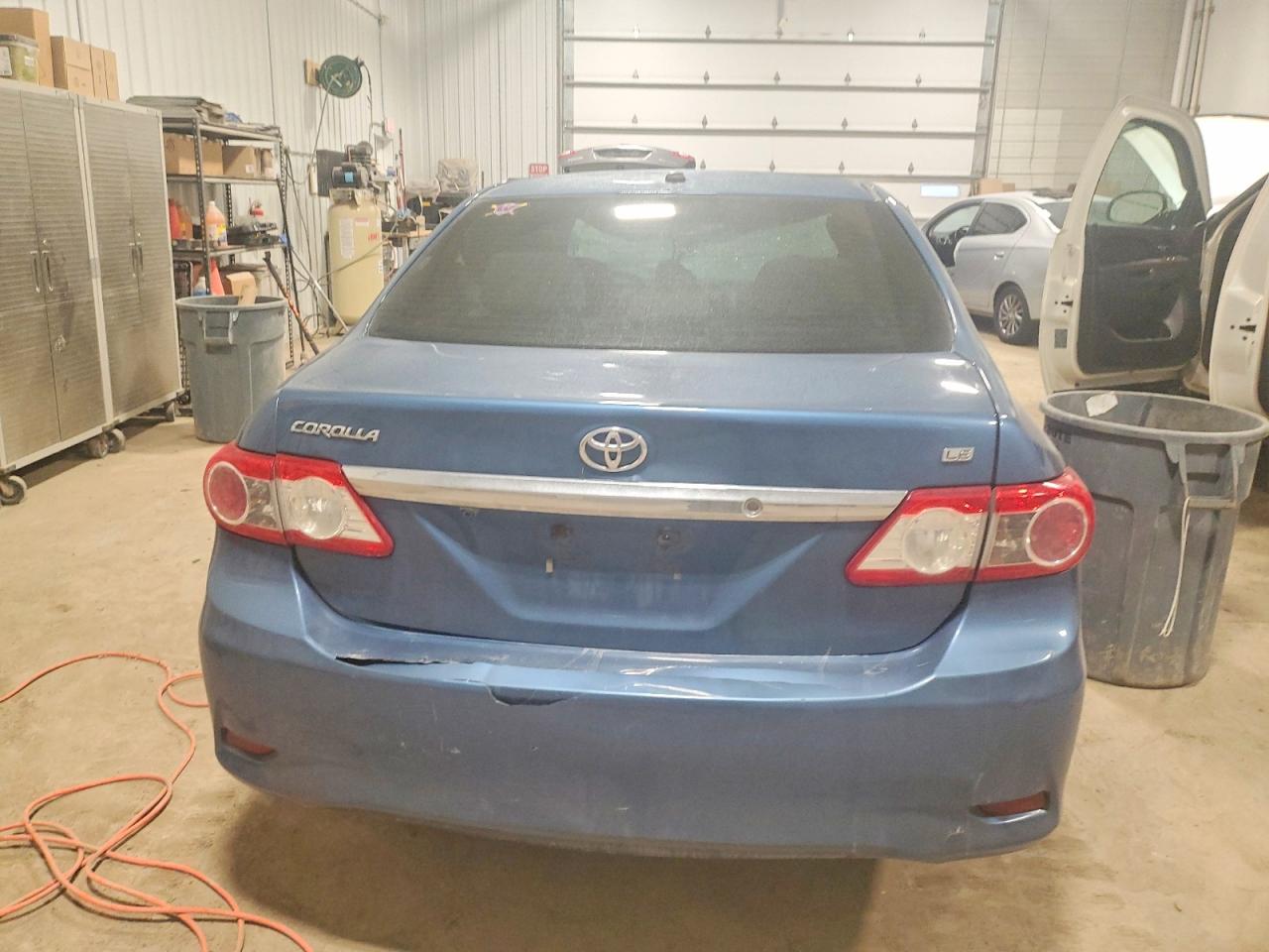 2013 TOYOTA COROLLA BASE photo 6