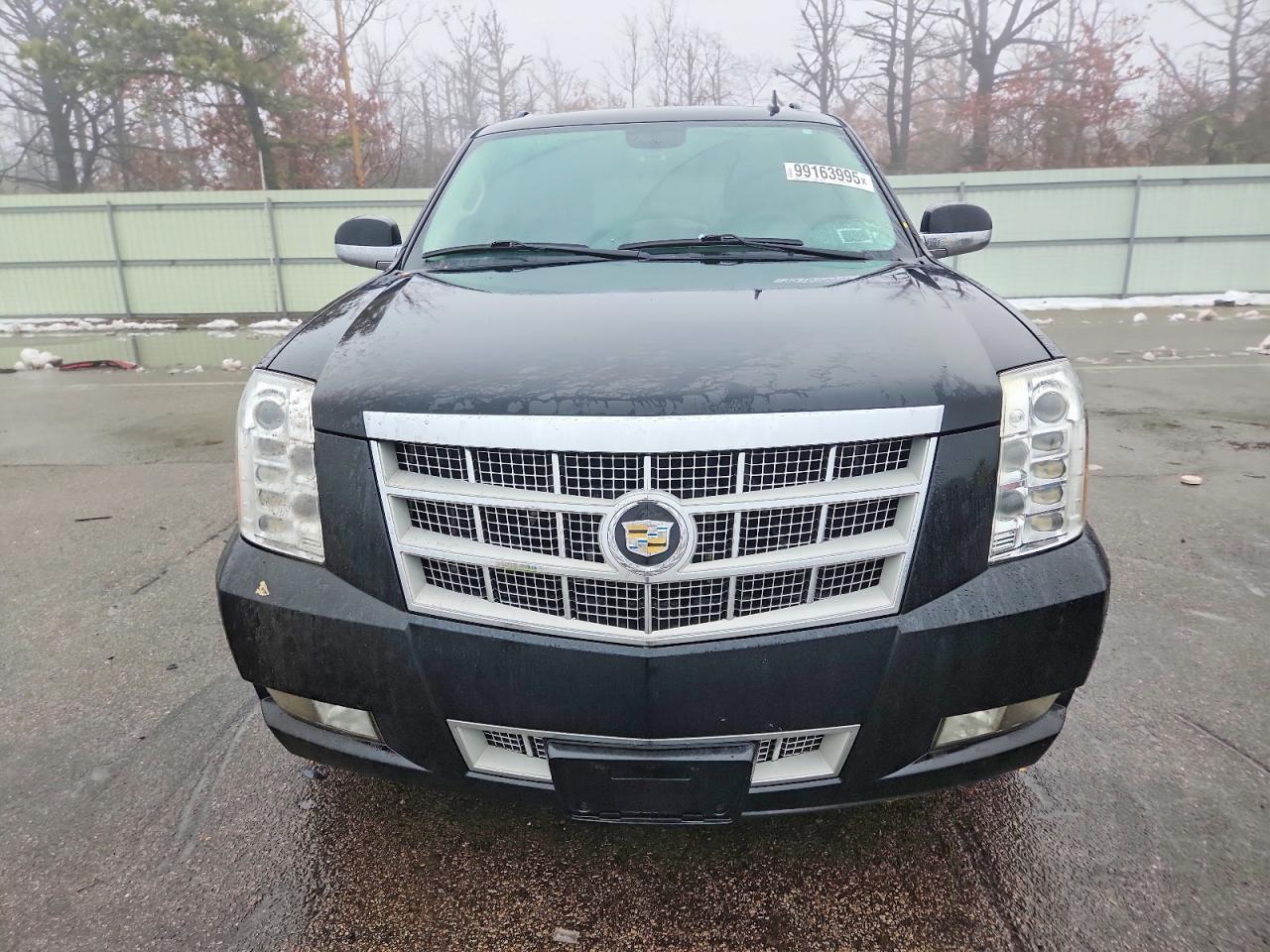 2012 CADILLAC ESCALADE ESV PLATINUM photo 5