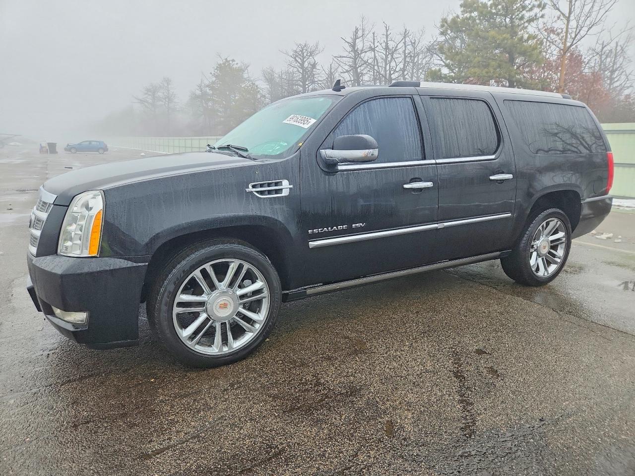 2012 CADILLAC ESCALADE