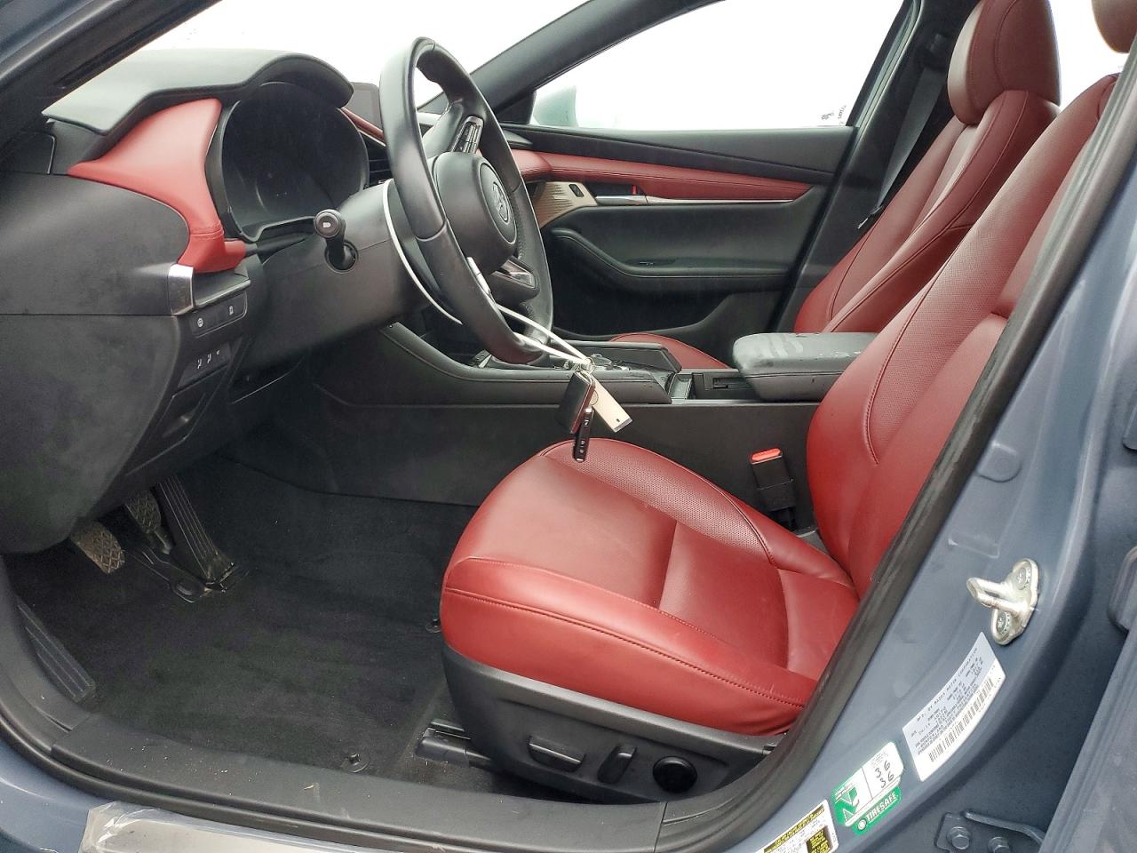 2019 MAZDA 3 PREMIUM photo 13