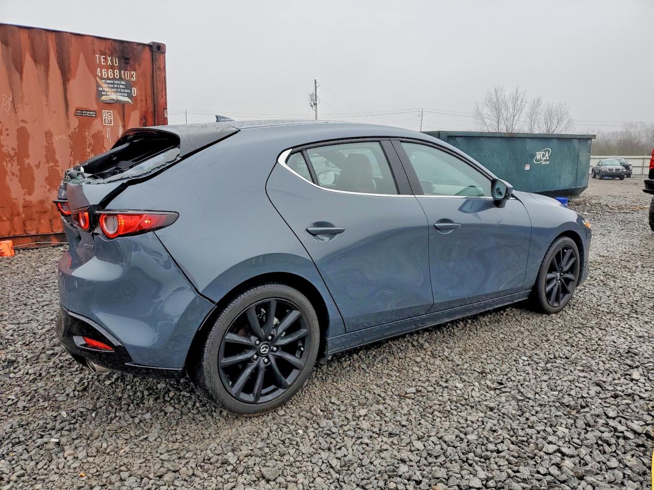 2019 MAZDA 3 PREMIUM photo 5