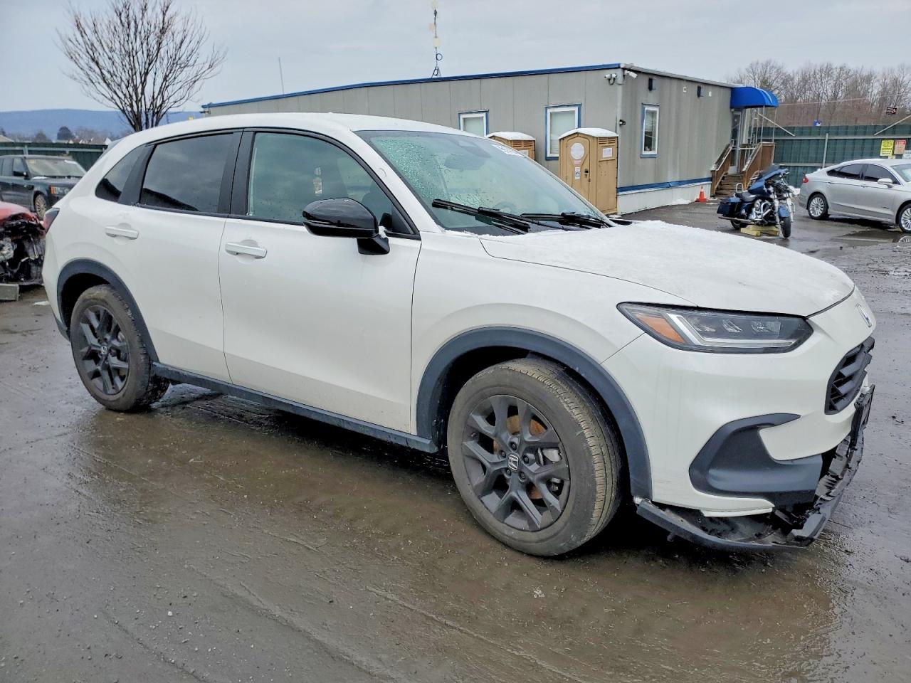 2024 HONDA HR-V SPORT photo 4