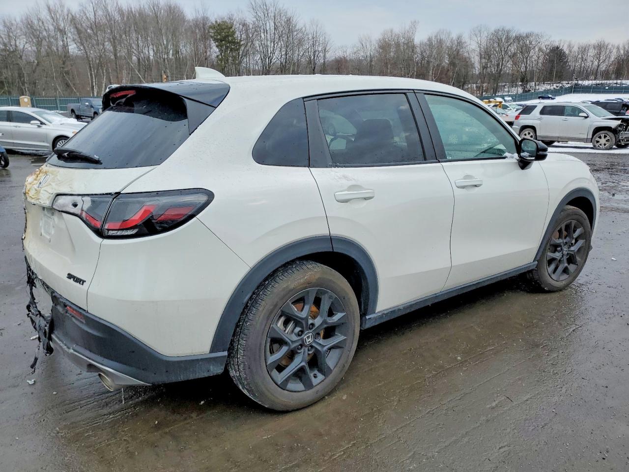 2024 HONDA HR-V SPORT photo 3