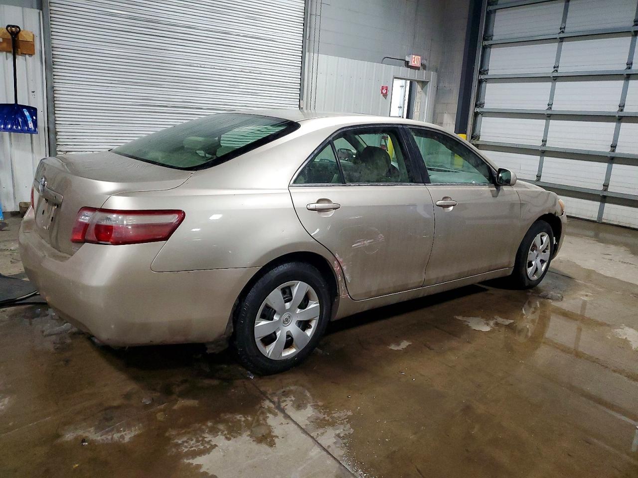 2007 TOYOTA CAMRY CE photo 3