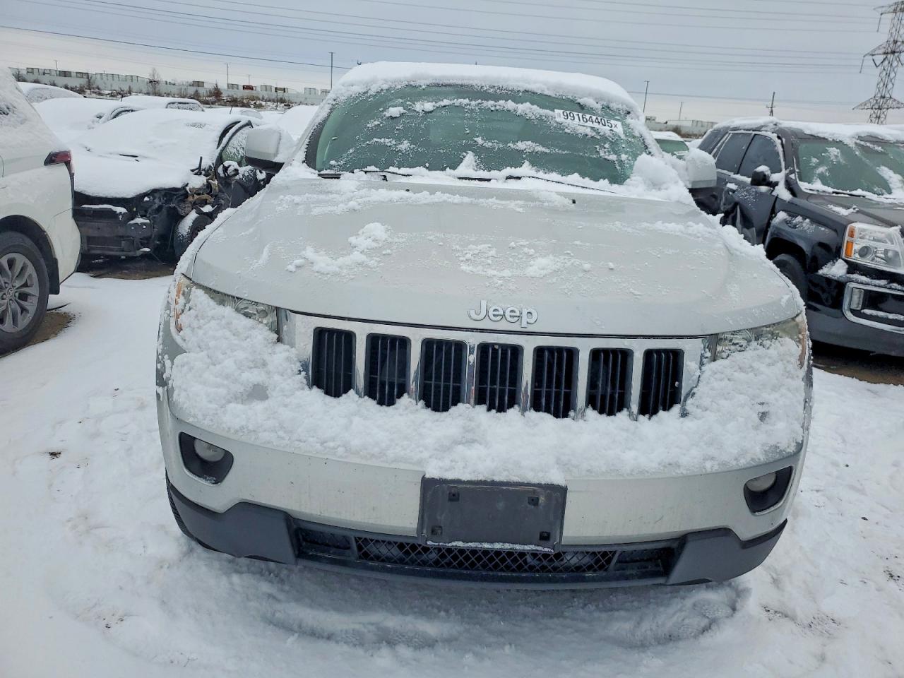 2011 JEEP GRAND CHEROKEE LAREDO photo 5
