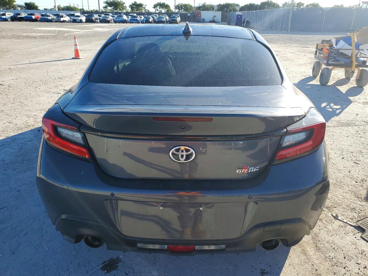 2023 TOYOTA GR 86 photo 11