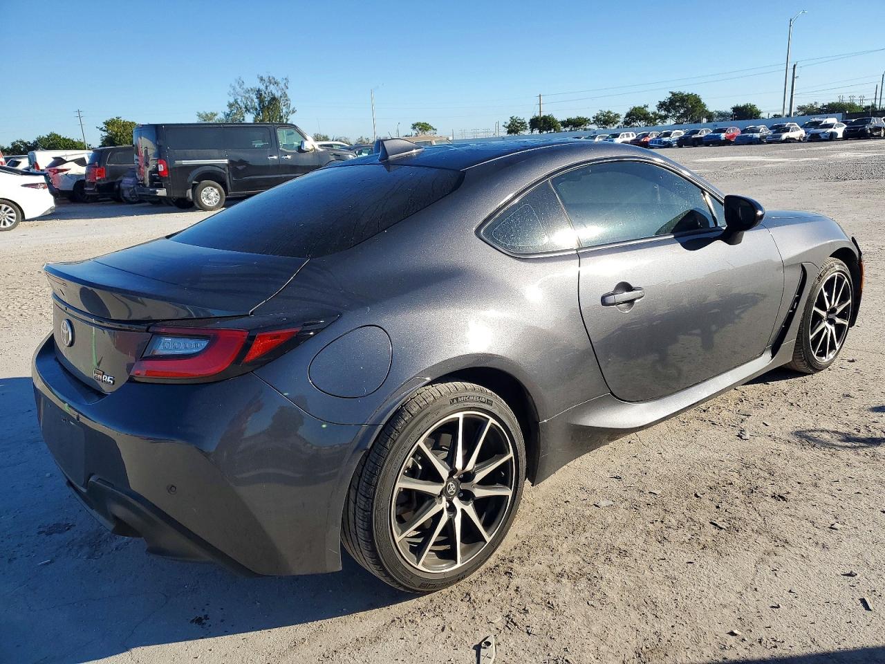 2023 TOYOTA GR 86 photo 5