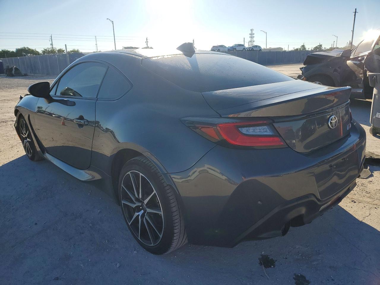 2023 TOYOTA GR 86 photo 3