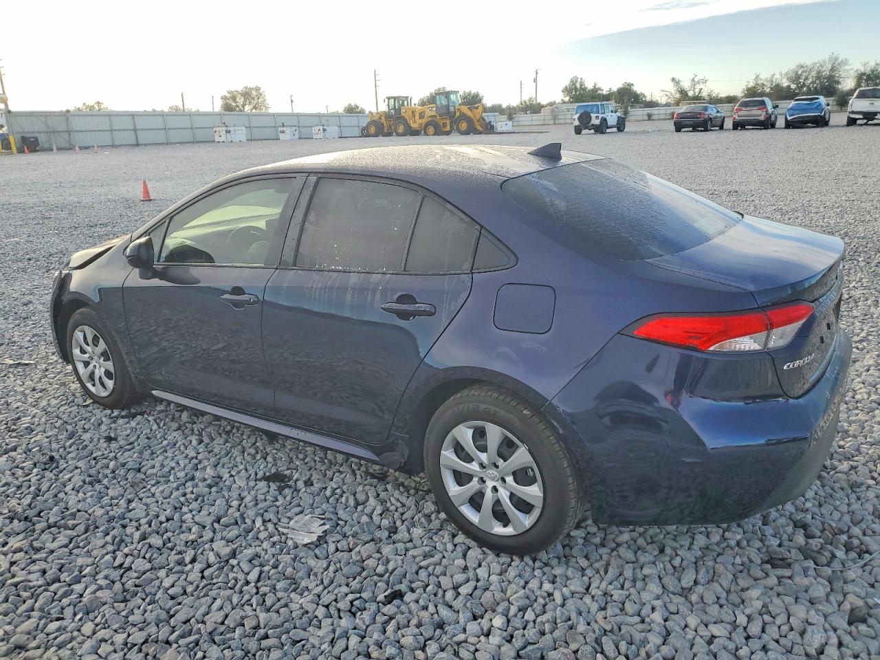 2025 TOYOTA COROLLA LE photo 2