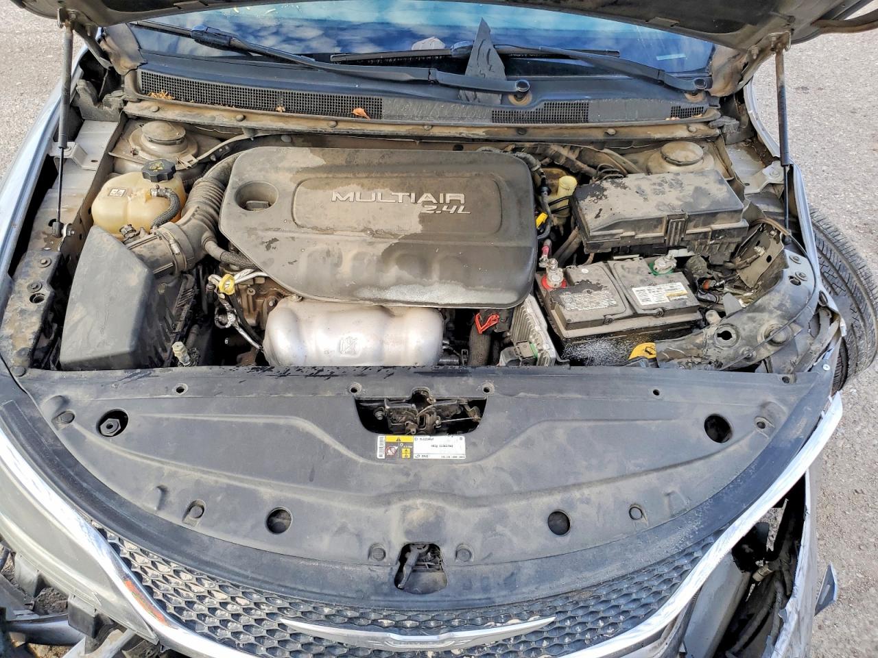 2015 CHRYSLER 200 LIMITED photo 11