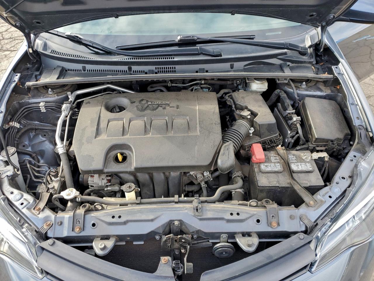 2019 TOYOTA COROLLA L photo 11