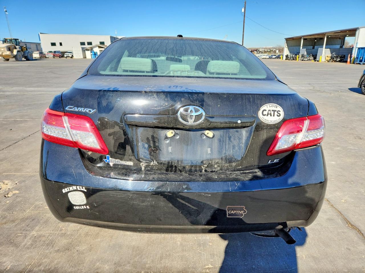 2011 TOYOTA CAMRY BASE photo 6