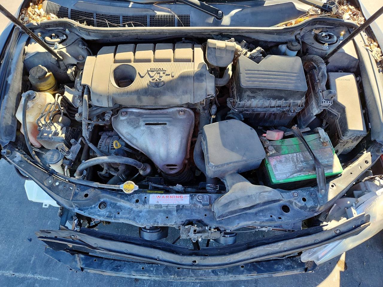 2011 TOYOTA CAMRY BASE photo 11