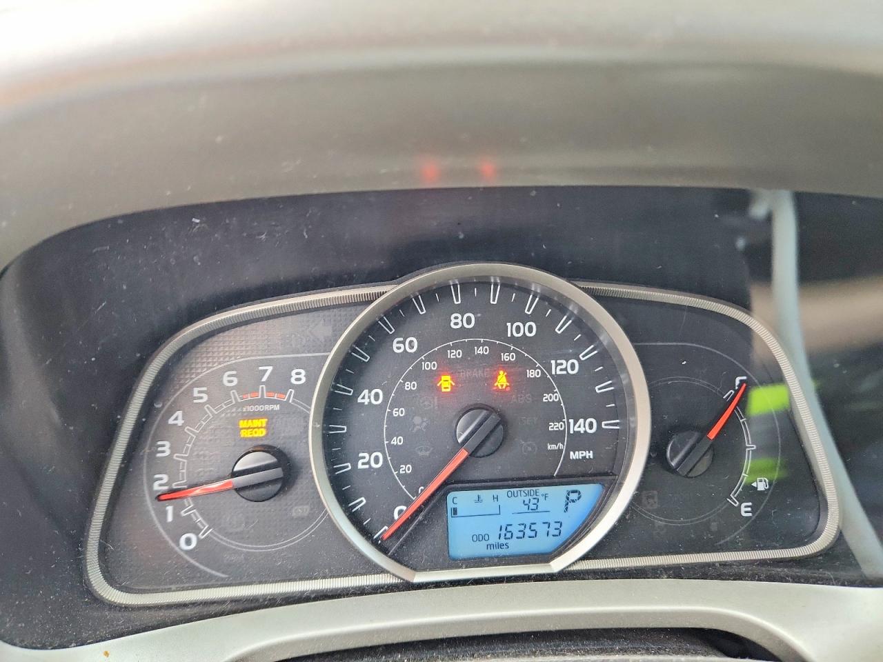 2014 TOYOTA RAV4 XLE photo 9