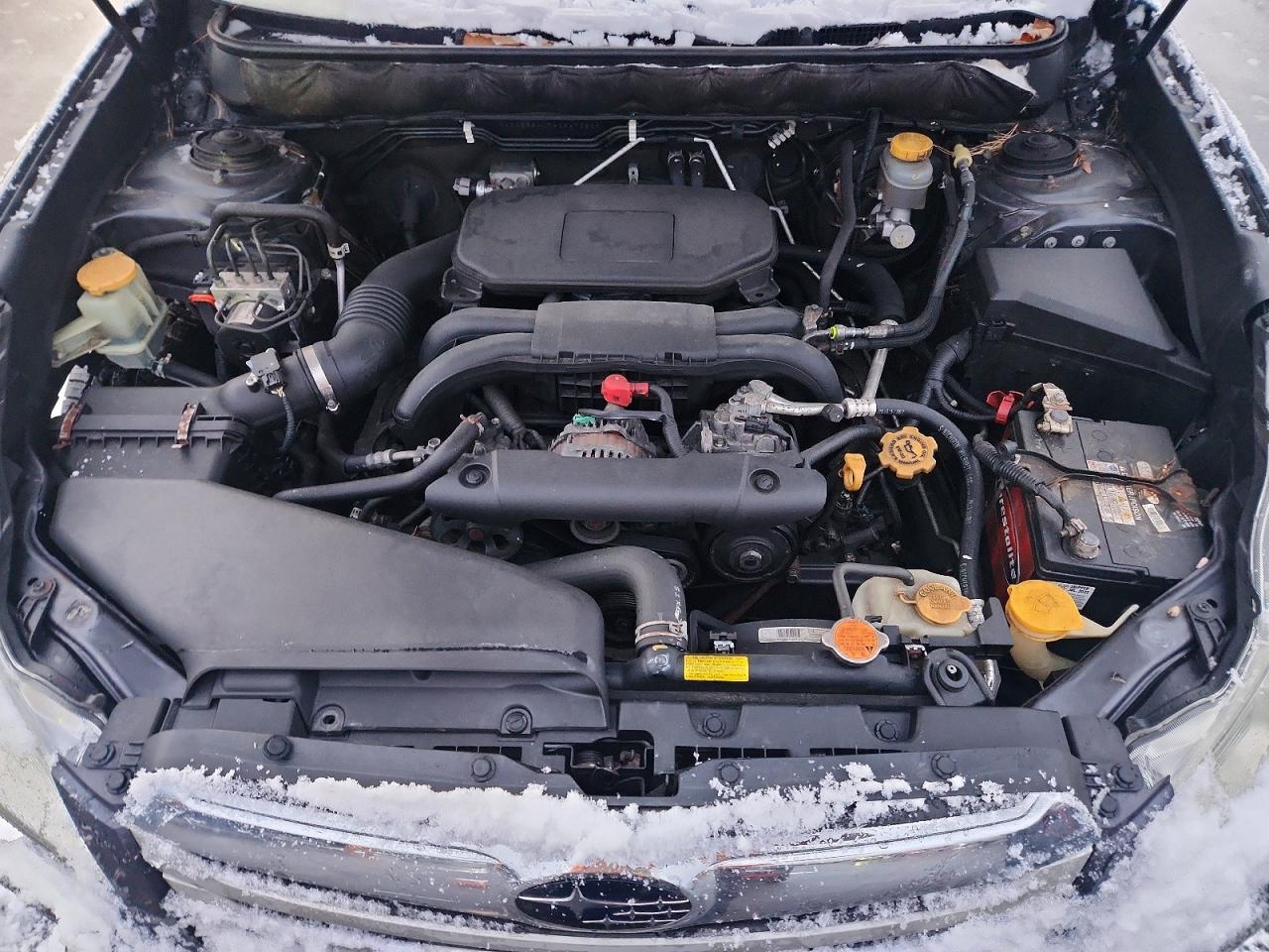 2010 SUBARU OUTBACK 2.5I photo 11