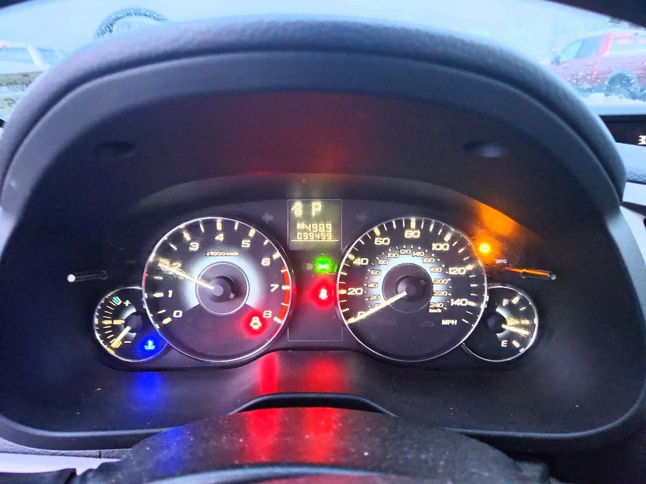 2010 SUBARU OUTBACK 2.5I photo 9