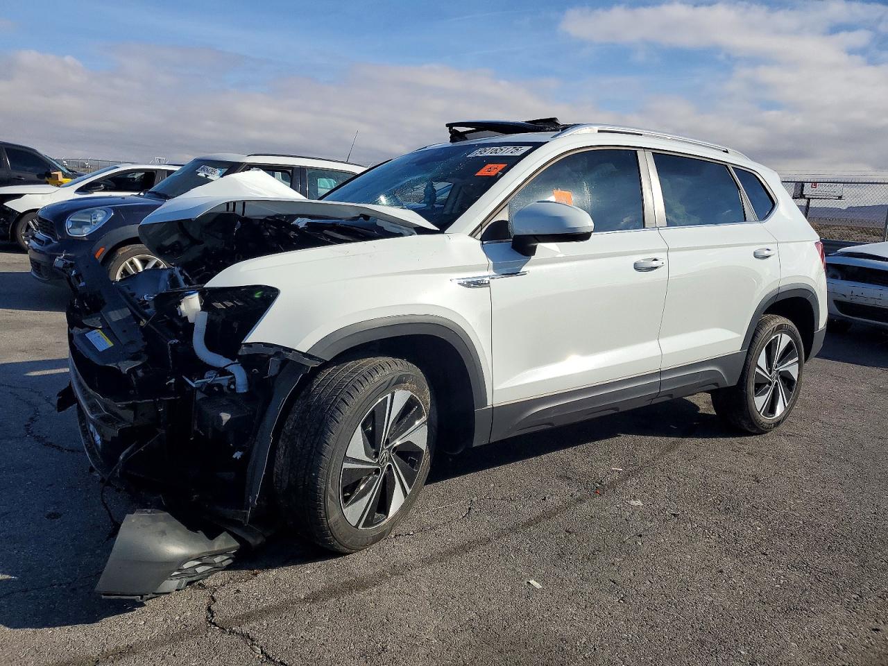 2024 VOLKSWAGEN TAOS