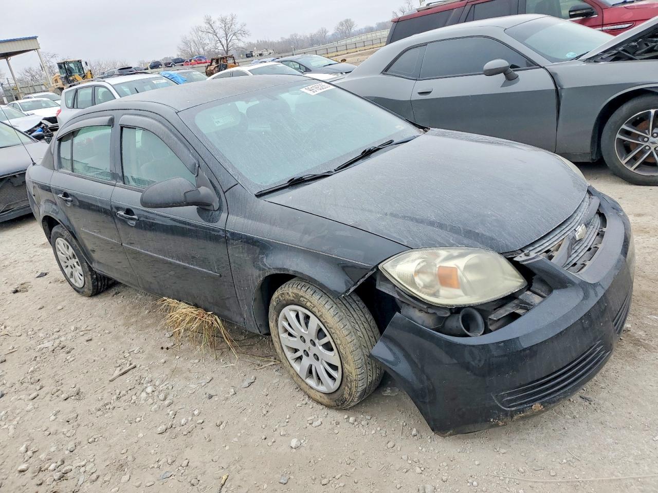 2010 CHEVROLET COBALT LS photo 4