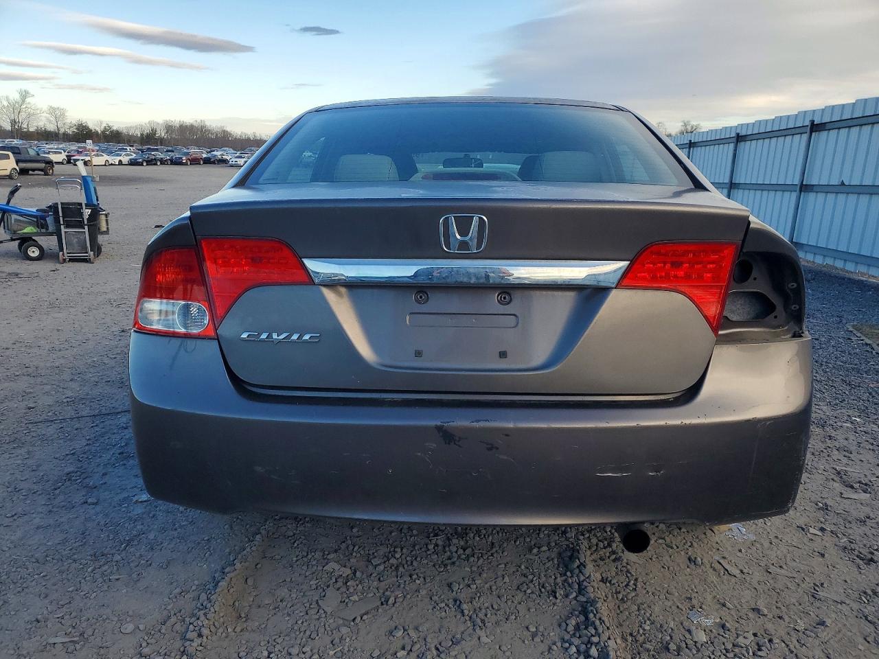 2010 HONDA CIVIC EXL photo 6
