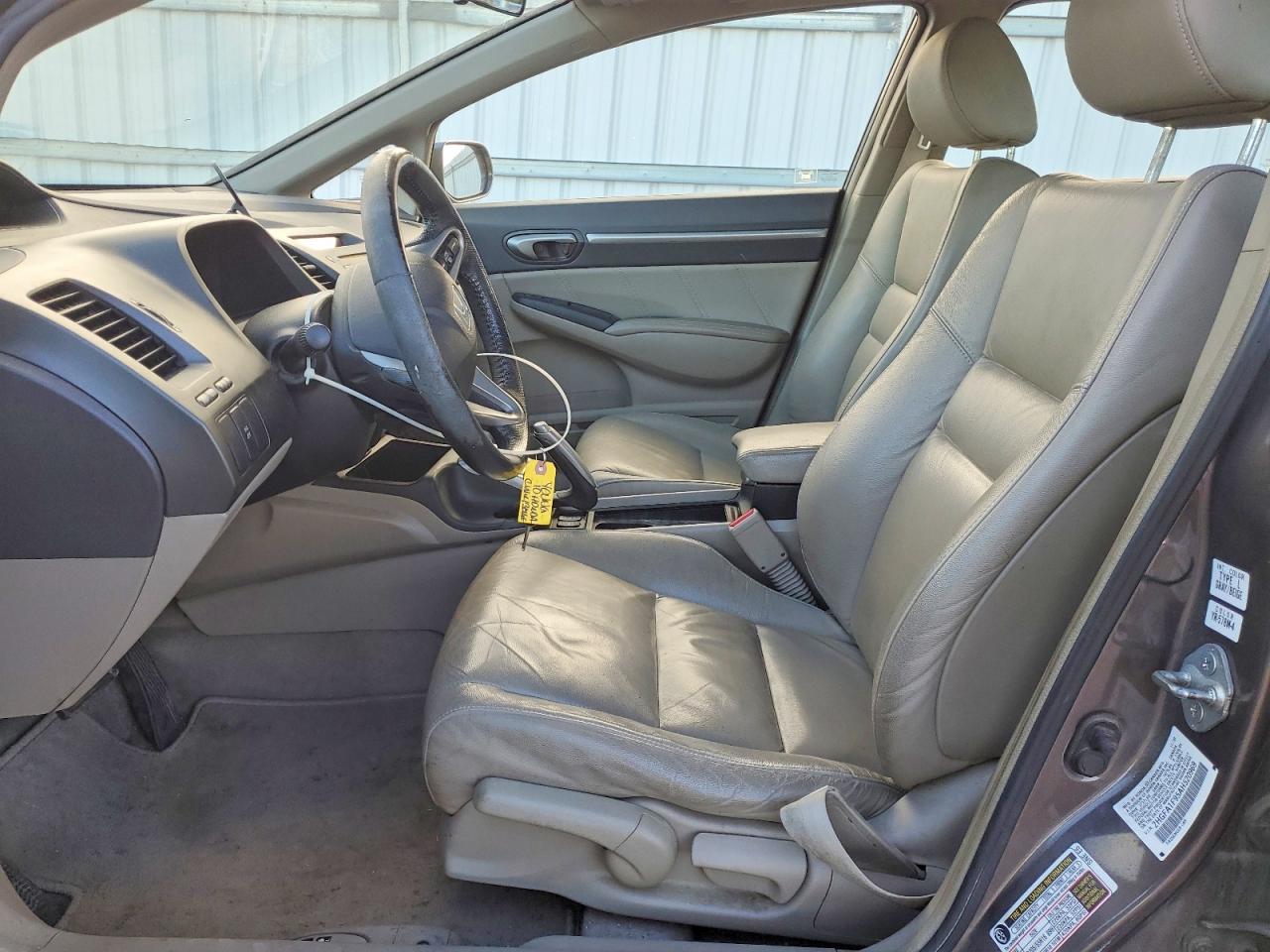 2010 HONDA CIVIC EXL photo 7