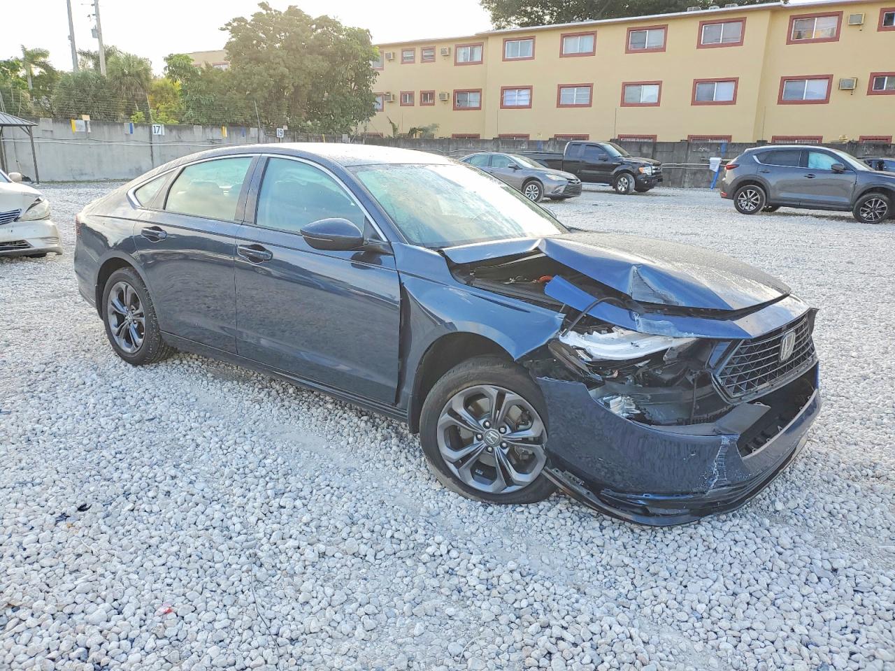 2024 HONDA ACCORD HYBRID EXL photo 7