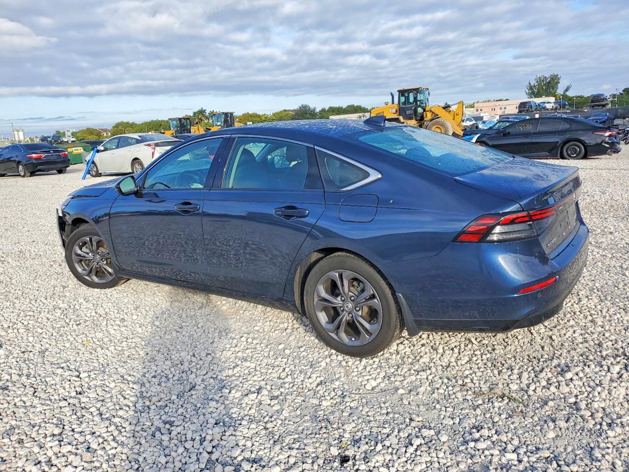 2024 HONDA ACCORD HYBRID EXL photo 3