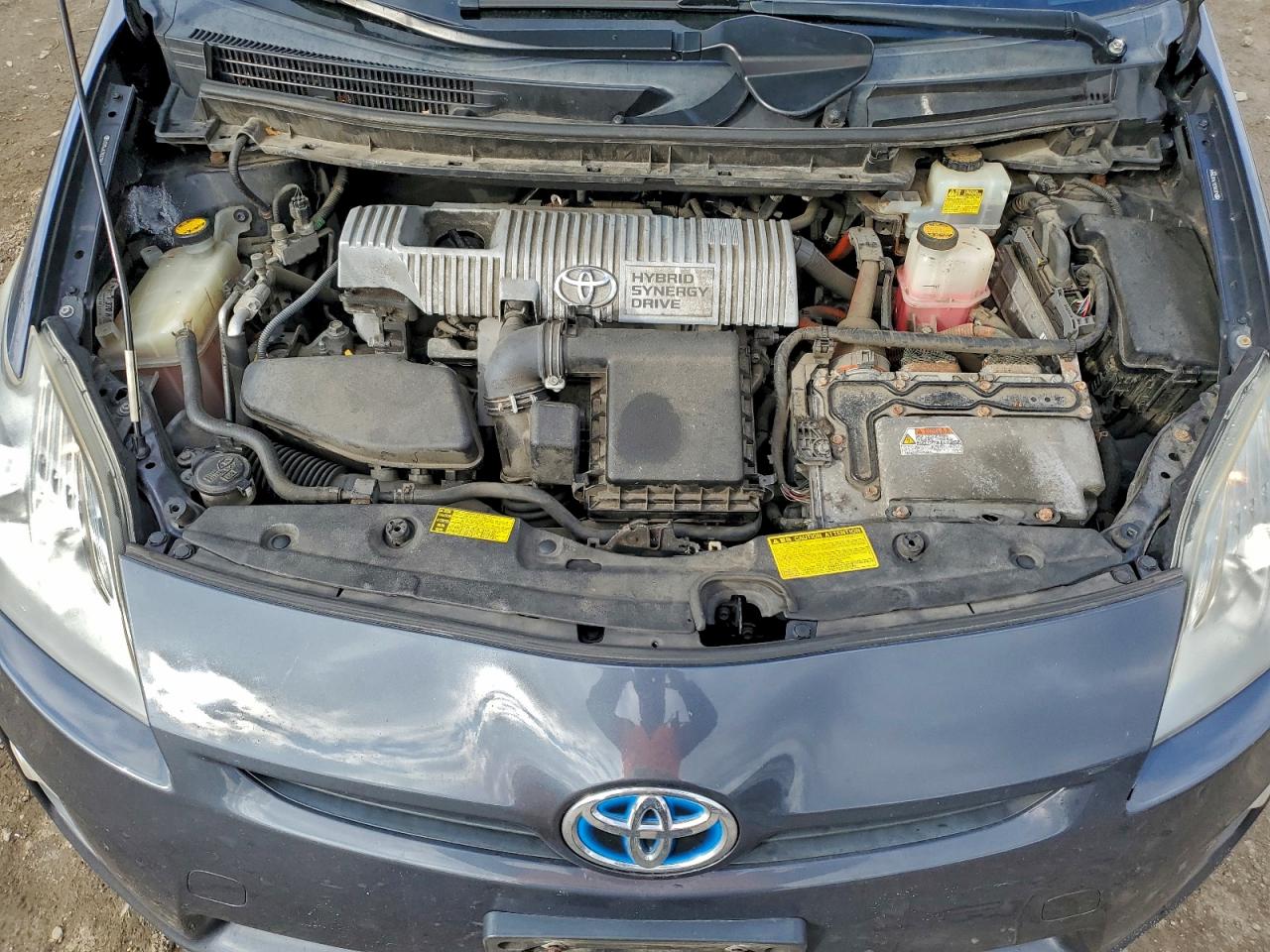 2010 TOYOTA PRIUS photo 11