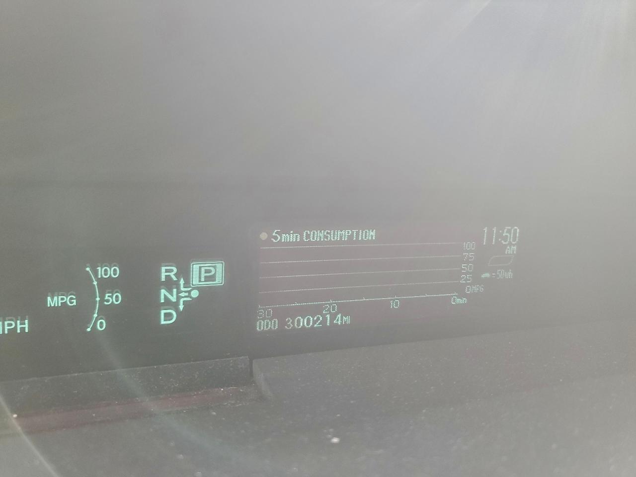 2010 TOYOTA PRIUS photo 9