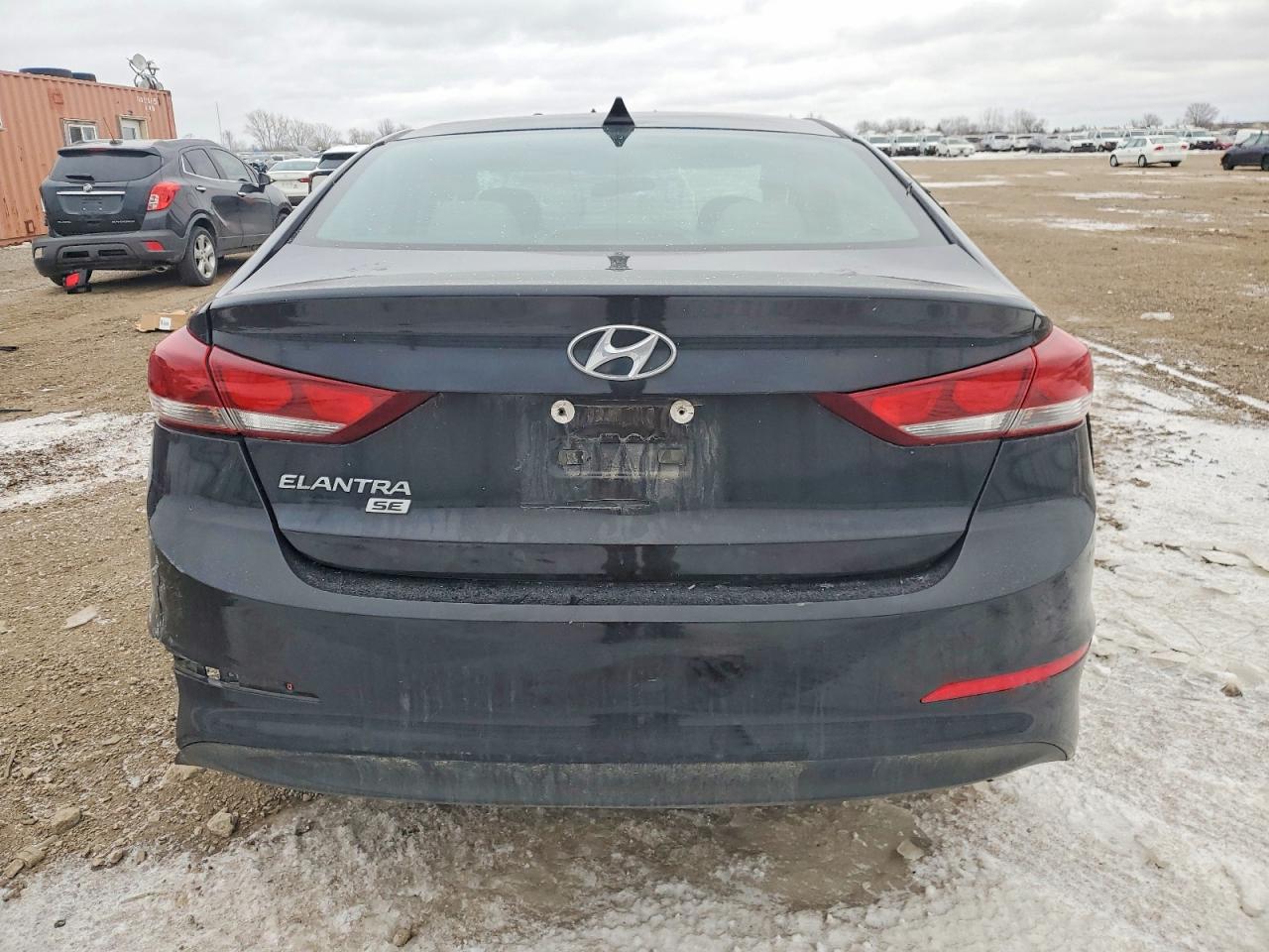 2017 HYUNDAI ELANTRA SE photo 6