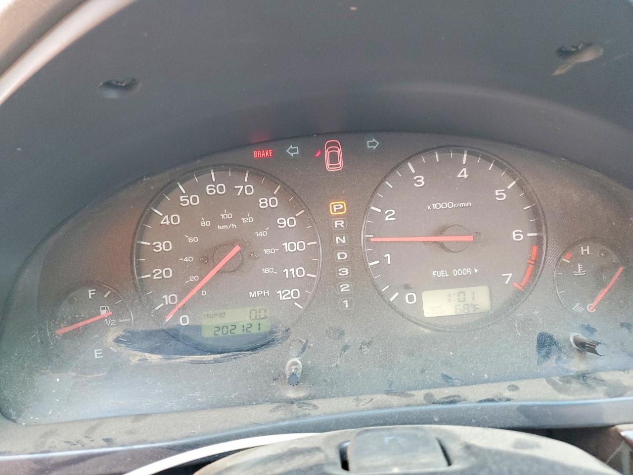 2001 SUBARU LEGACY OUTBACK photo 9