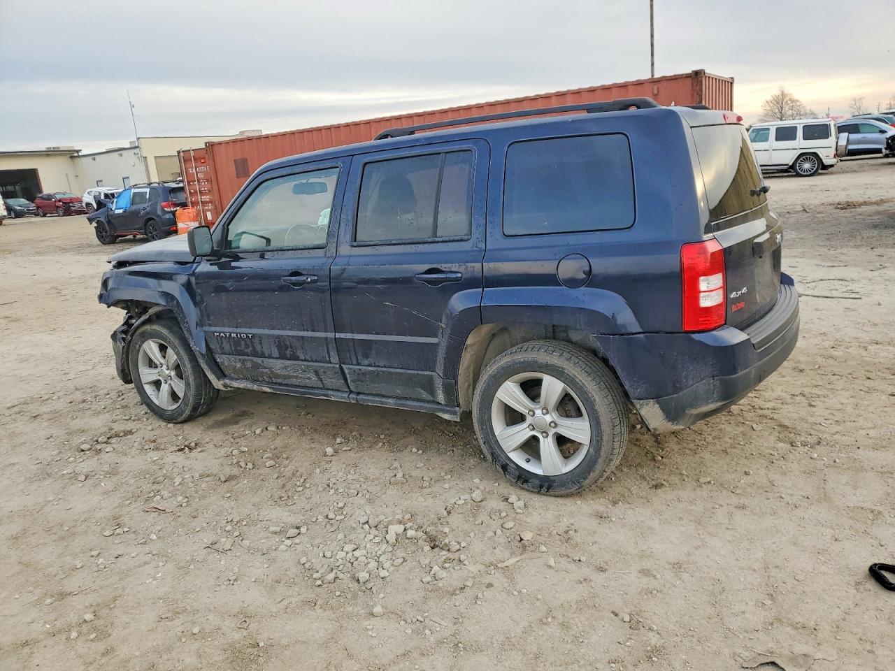 2017 JEEP PATRIOT LATITUDE photo 3