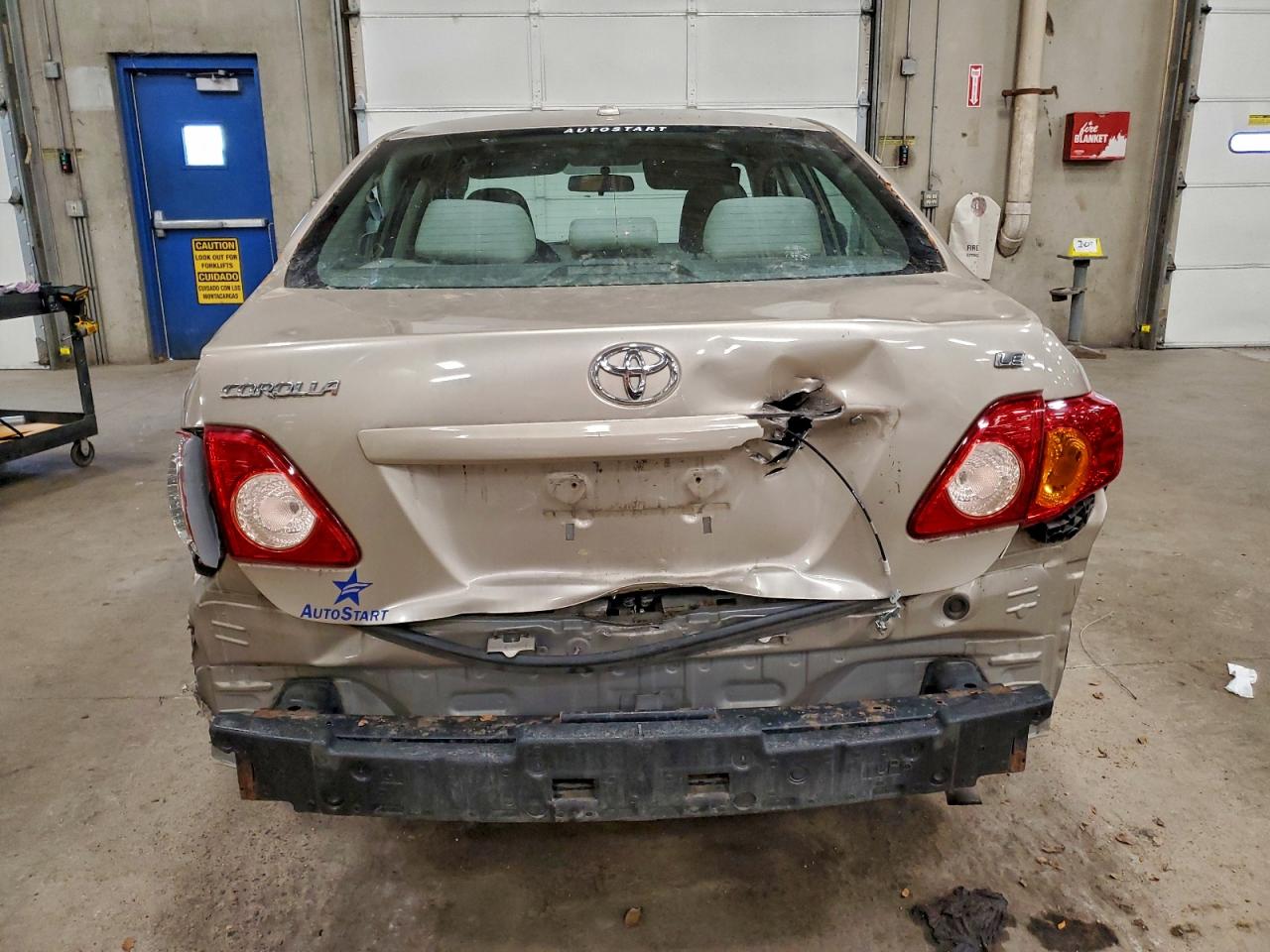 2010 TOYOTA COROLLA BASE photo 6